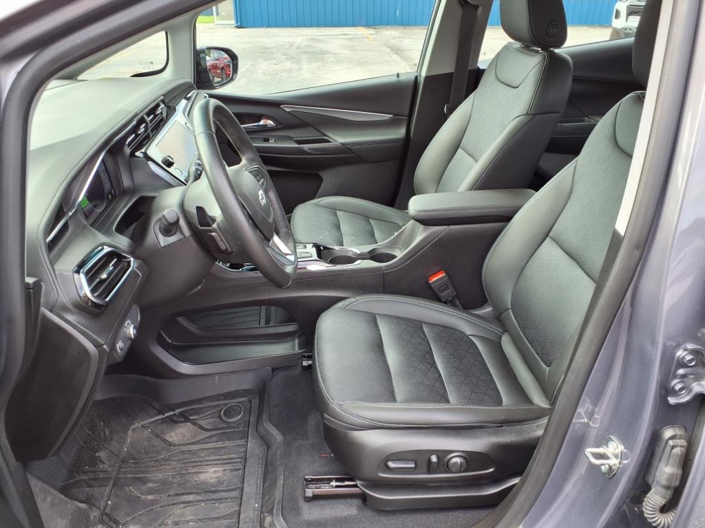 Used 2023 Chevrolet Bolt EV 2LT with VIN 1G1FX6S0XP4158914 for sale in Knox, IN