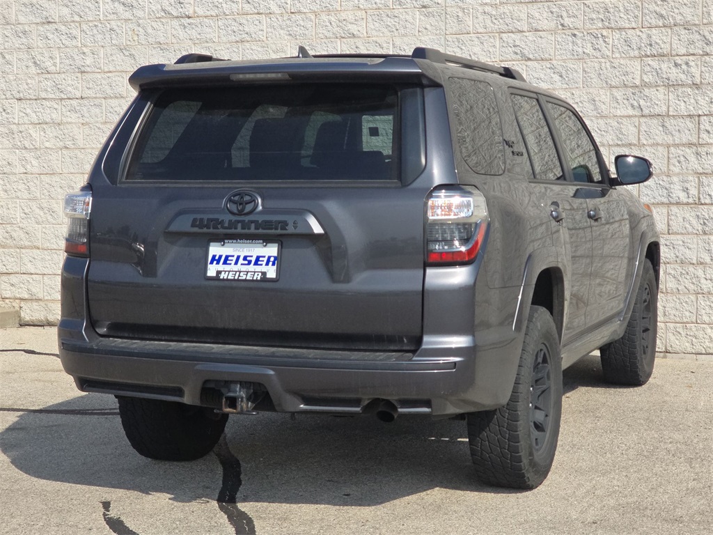 2022 Toyota 4Runner TRD Sport 4WD photo 10