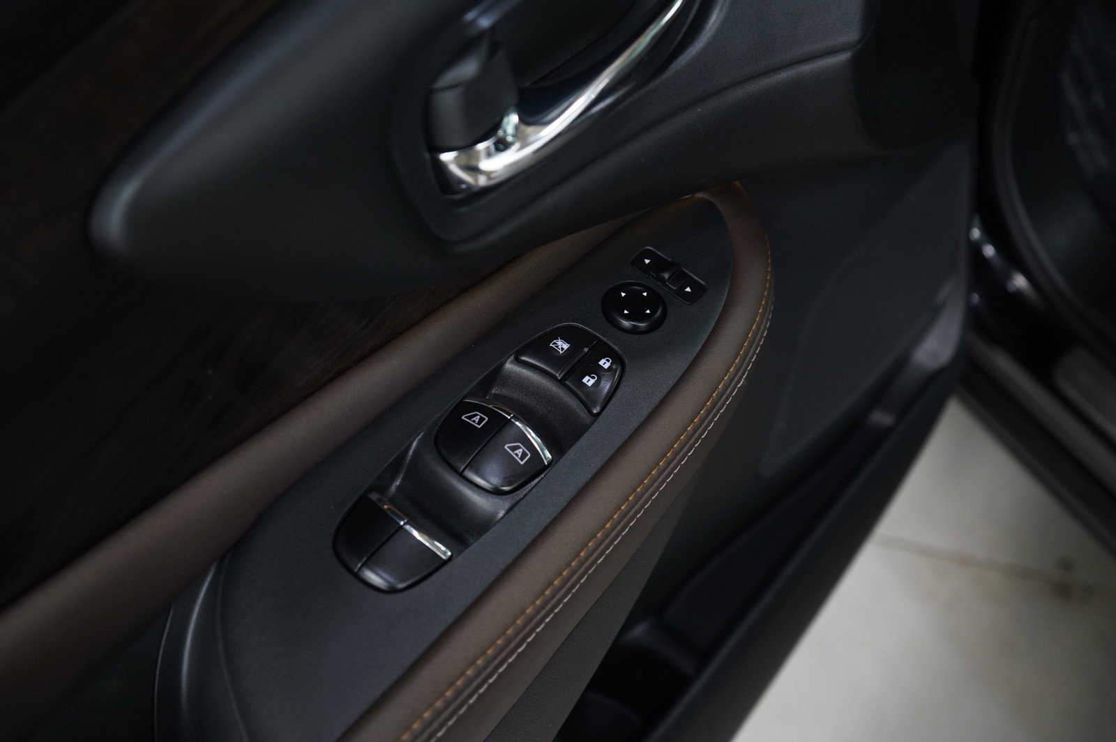 2021 Nissan Murano Platinum photo 18