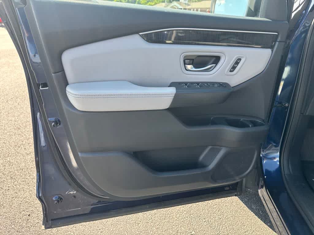 2023 Honda Pilot Elite photo 10