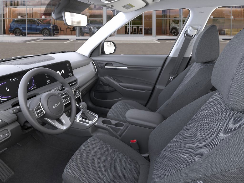 2026 Kia Seltos LX photo 17