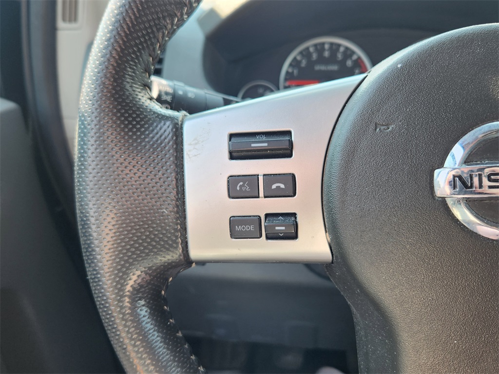 2014 Nissan Xterra PRO-4X photo 10