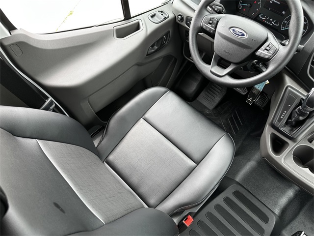 2024 Ford Transit photo 9
