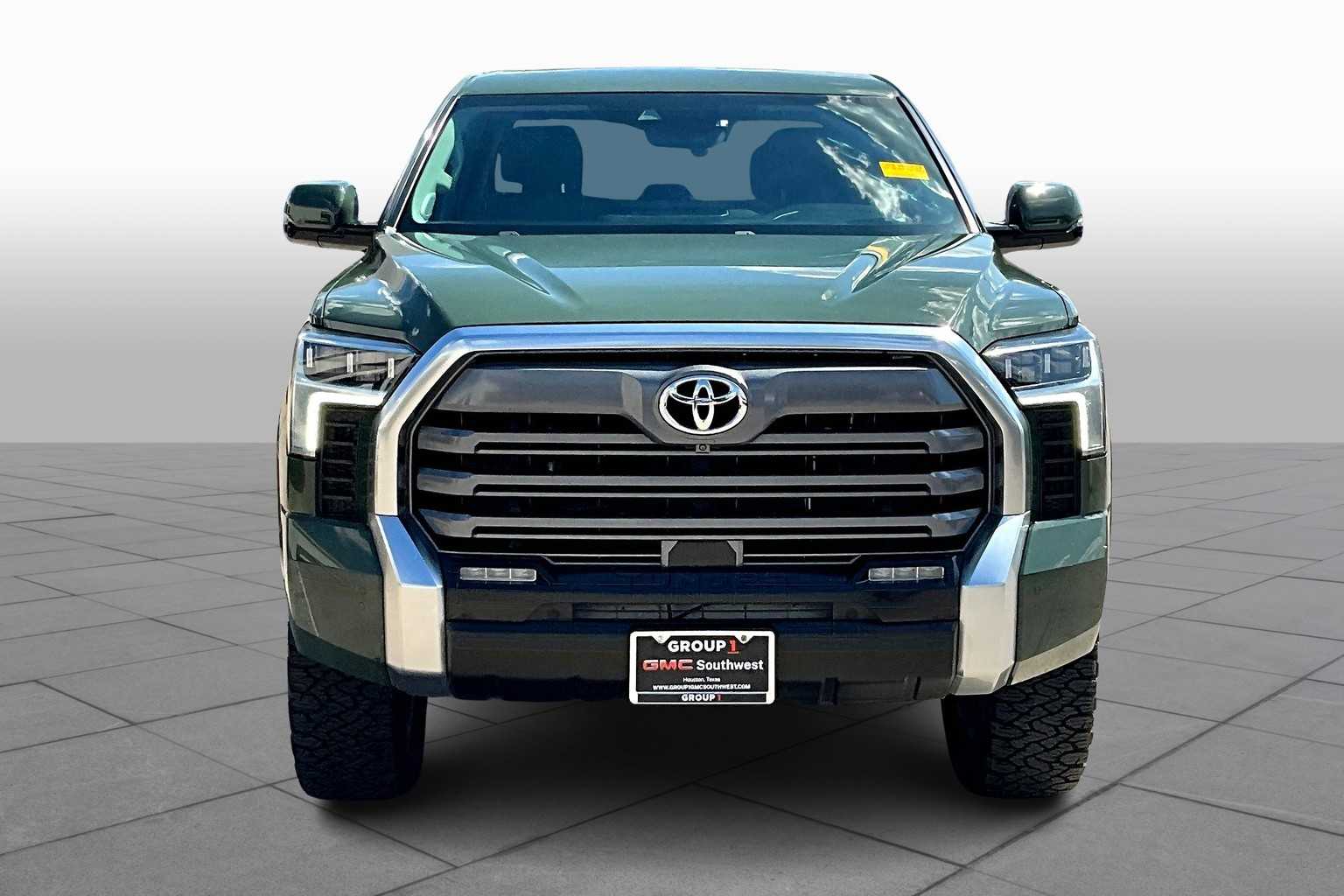 2022 Toyota Tundra Limited photo 3