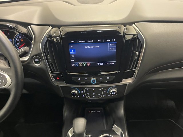 2023 Chevrolet Traverse RS photo 4