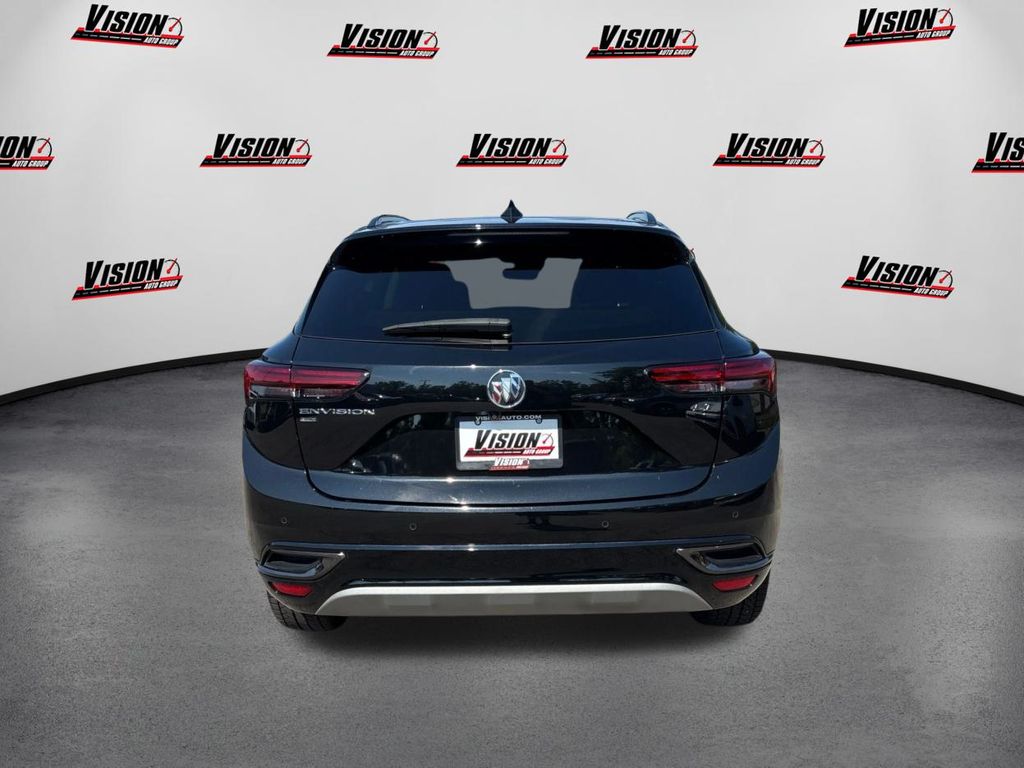 2022 Buick Envision Essence photo 6