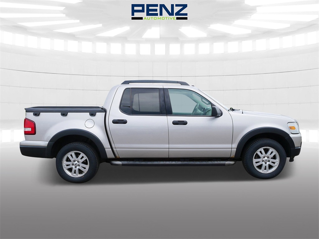 2007 Ford Explorer Sport Trac XLT photo 8