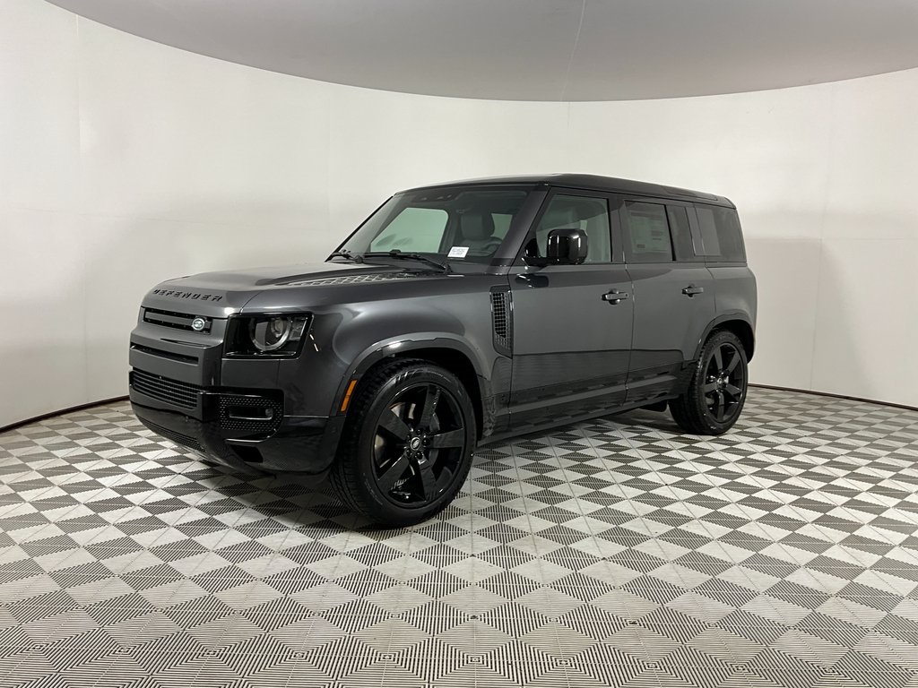2025 Land Rover Defender X-Dynamic SE's photo
