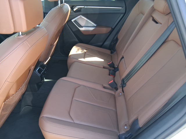 2024 Audi Q3 S line Premium photo 18