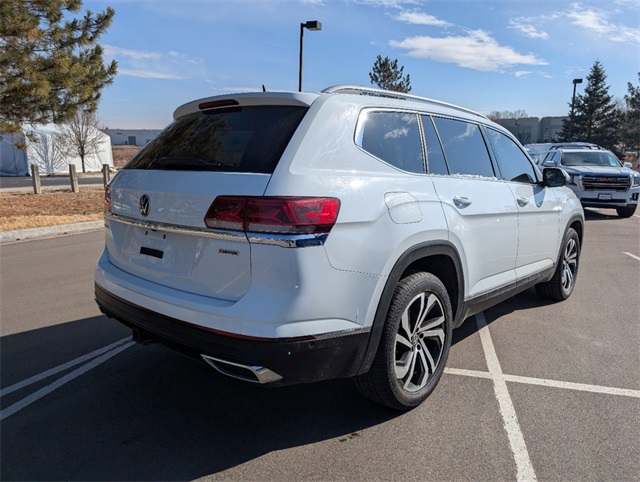 2021 Volkswagen Atlas SEL Premium photo 3