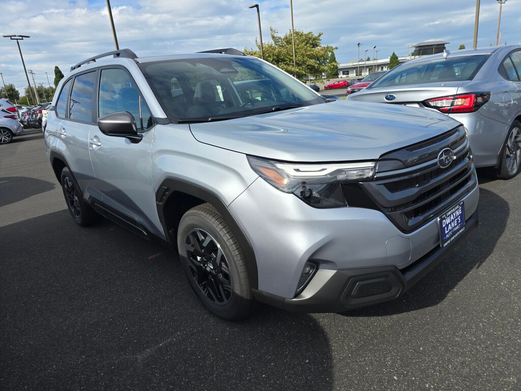 2025 Subaru Forester Premium photo 2