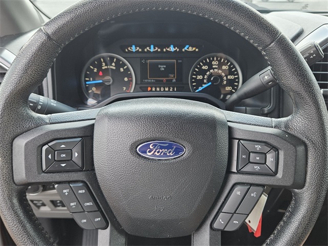 2015 Ford F-150 XLT photo 22