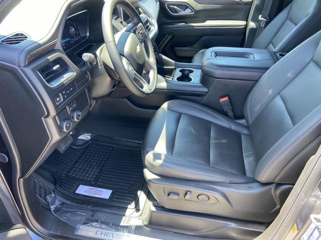 2024 Chevrolet Tahoe LT photo 13