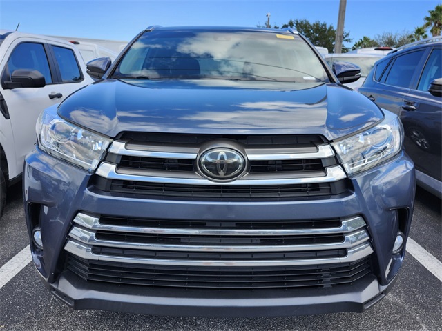 2018 Toyota Highlander Limited photo 2