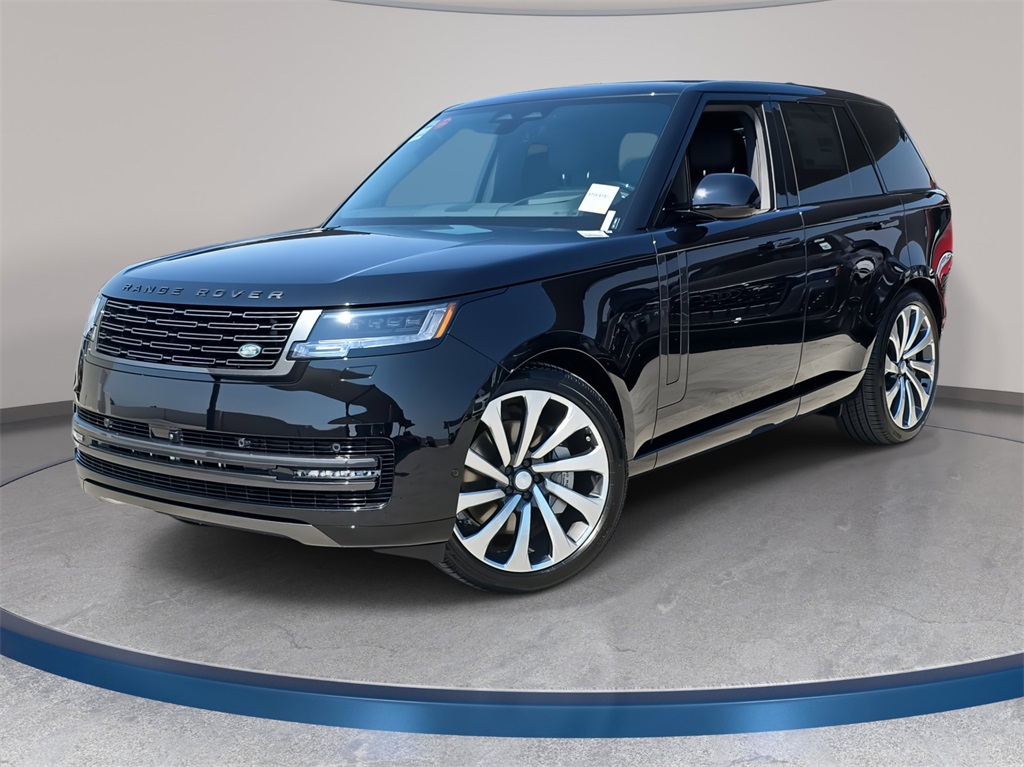 2025 Land Rover Range Rover SE's photo