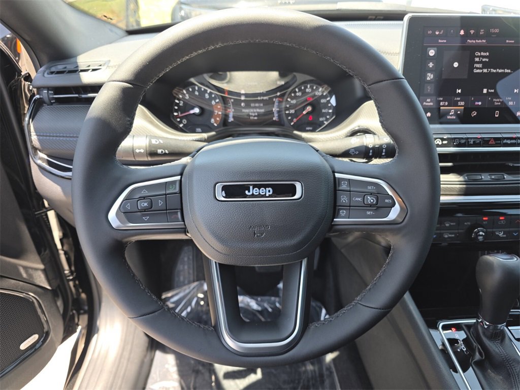 2025 Jeep Compass Limited photo 15