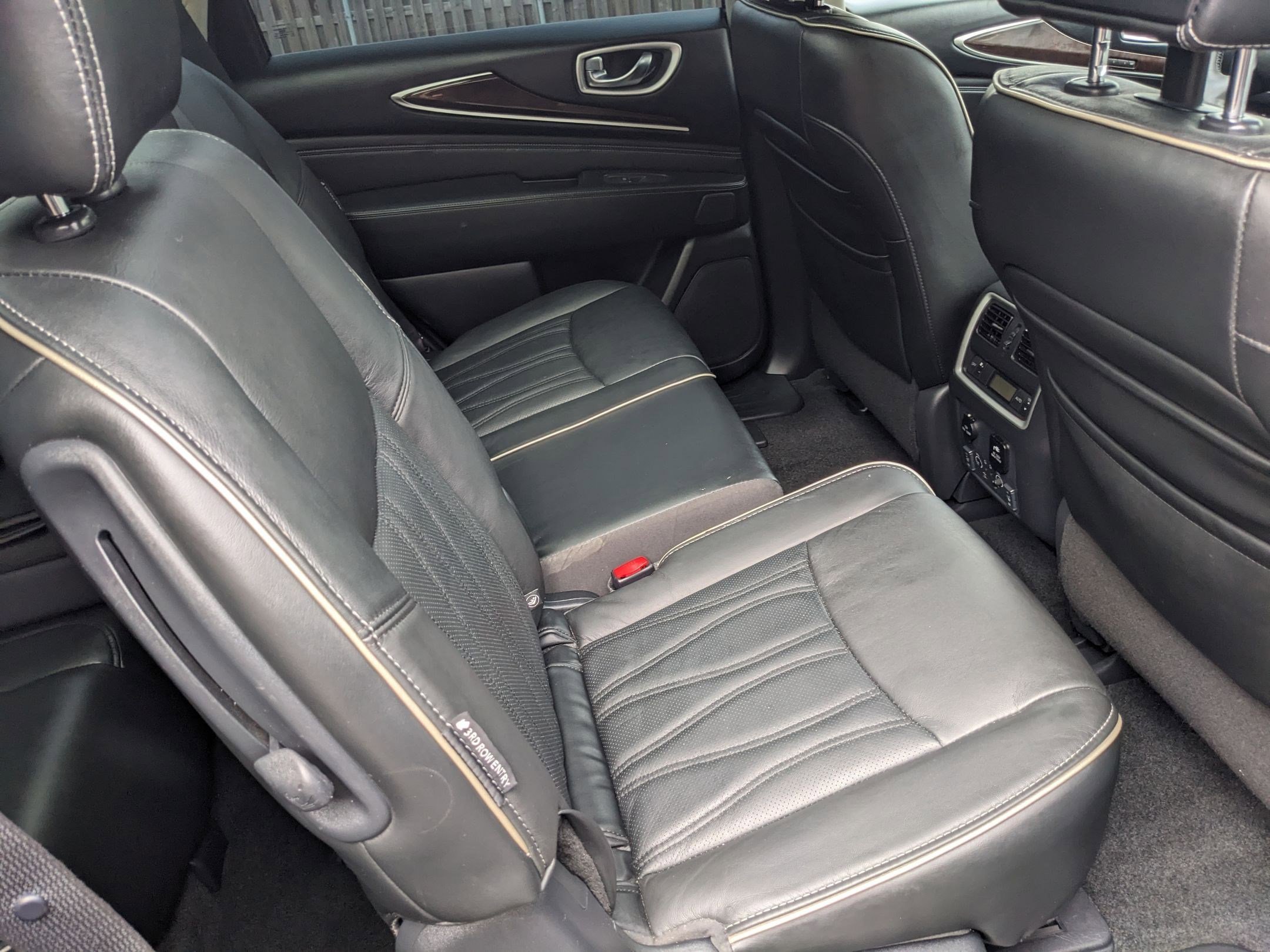2020 Infiniti QX60 Luxe photo 21