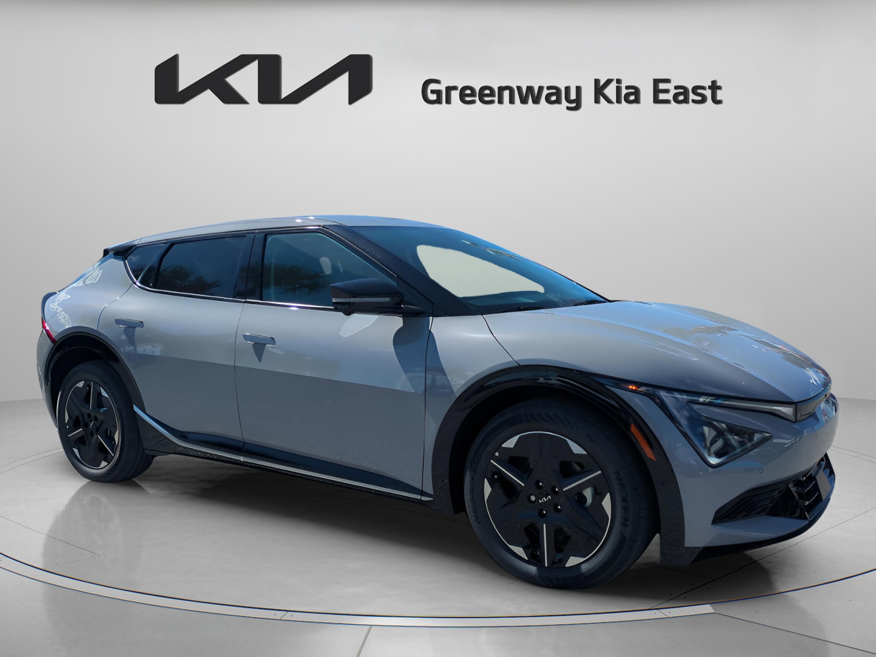 2025 Kia EV6 Wind's photo