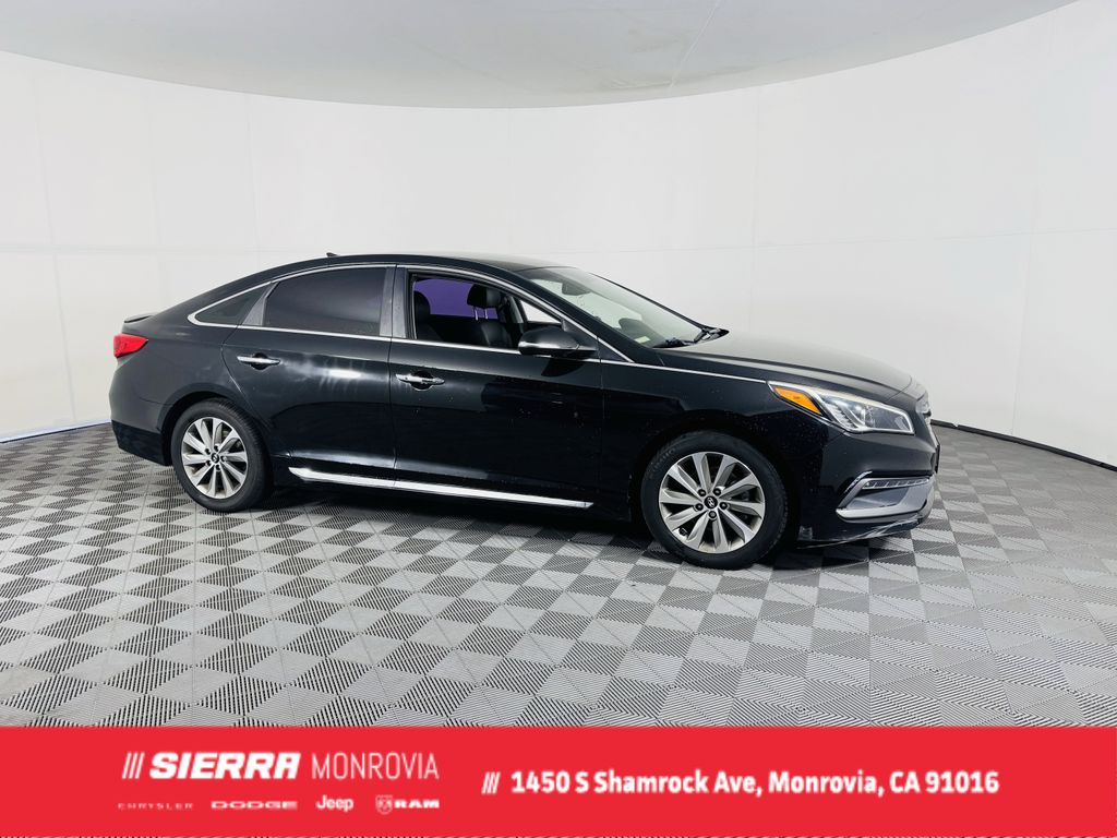 Used 2015 Black Hyundai Sport image 1