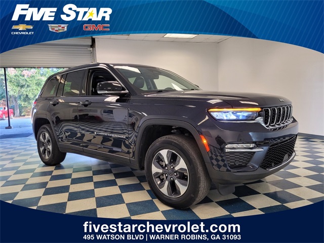 2022 Jeep Grand Cherokee 4xe's photo
