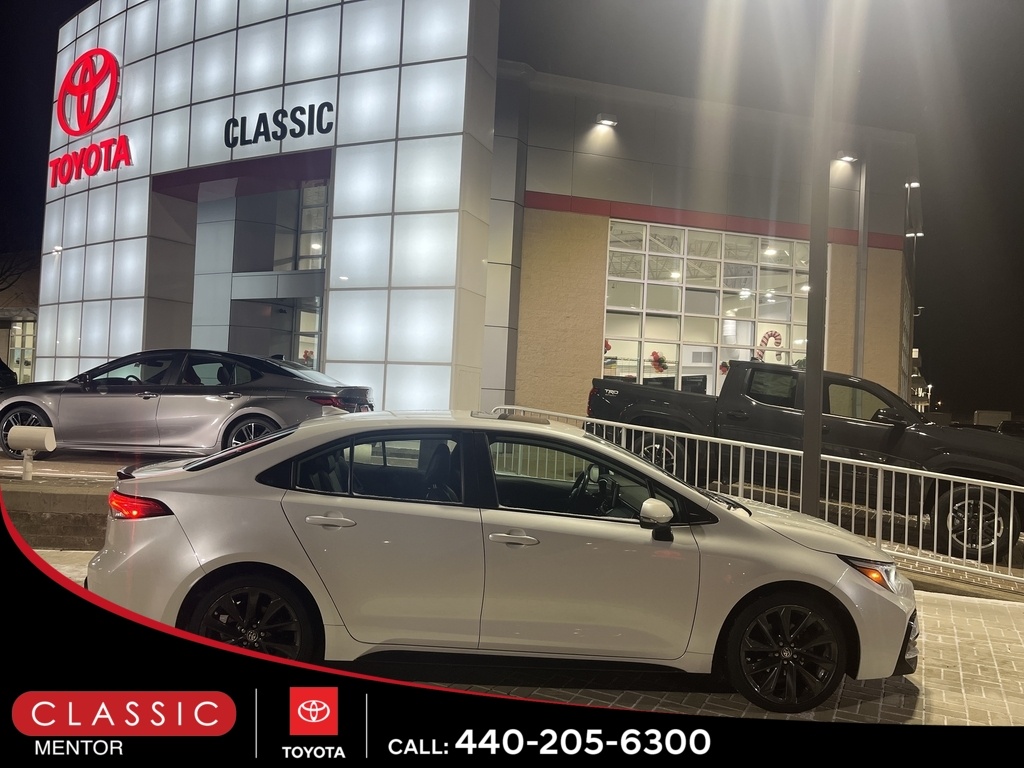 2023 Toyota Corolla XSE's photo