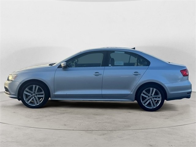 2015 Volkswagen Jetta 1.8T SEL photo 2