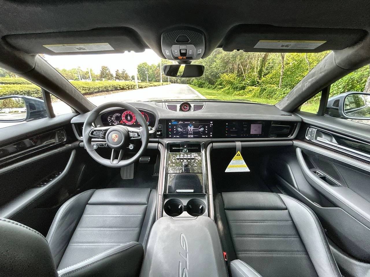 2026 Porsche Panamera GTS photo 25