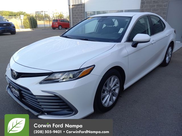 2021 Toyota Camry LE photo 7