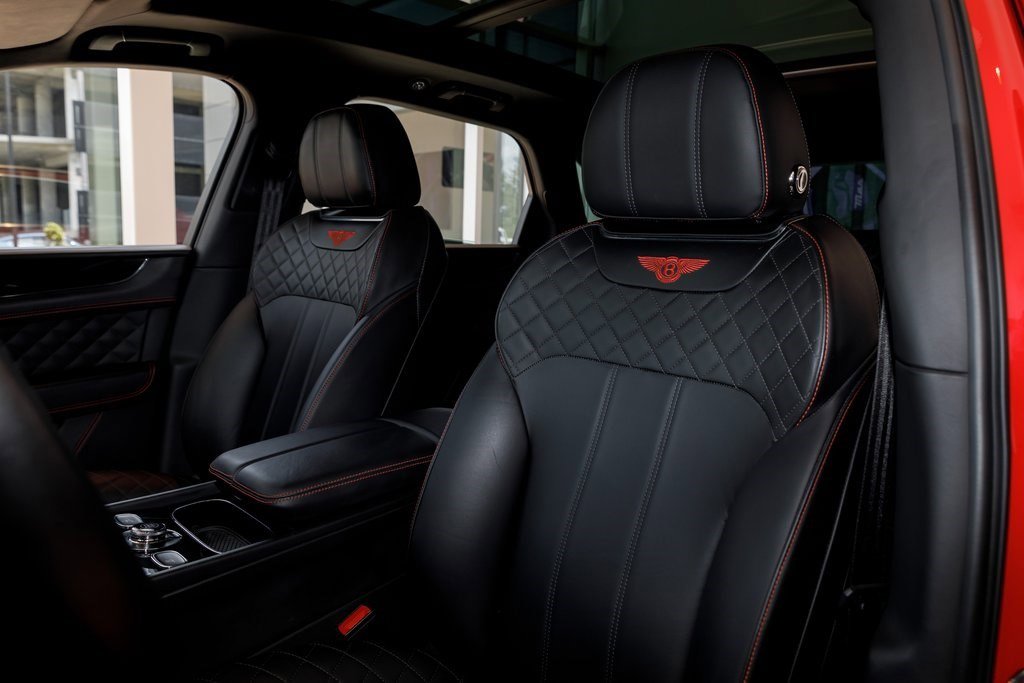 2019 Bentley Bentayga Mulliner photo 21