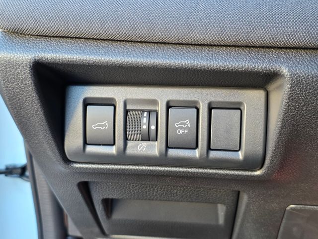 2025 Subaru Outback Premium photo 34