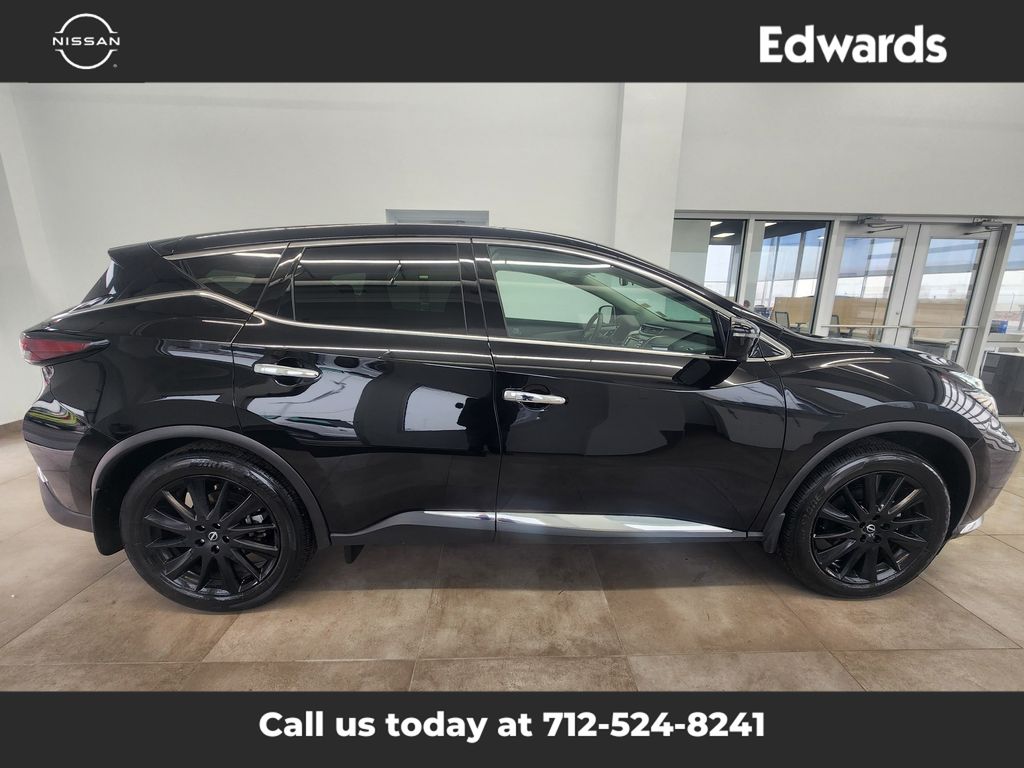 2024 Nissan Murano SL's photo