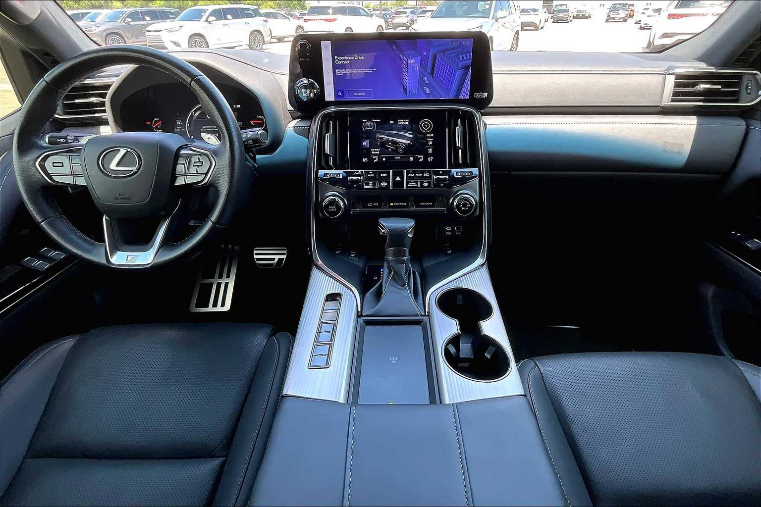 2024 Lexus LX 600 F SPORT photo 13