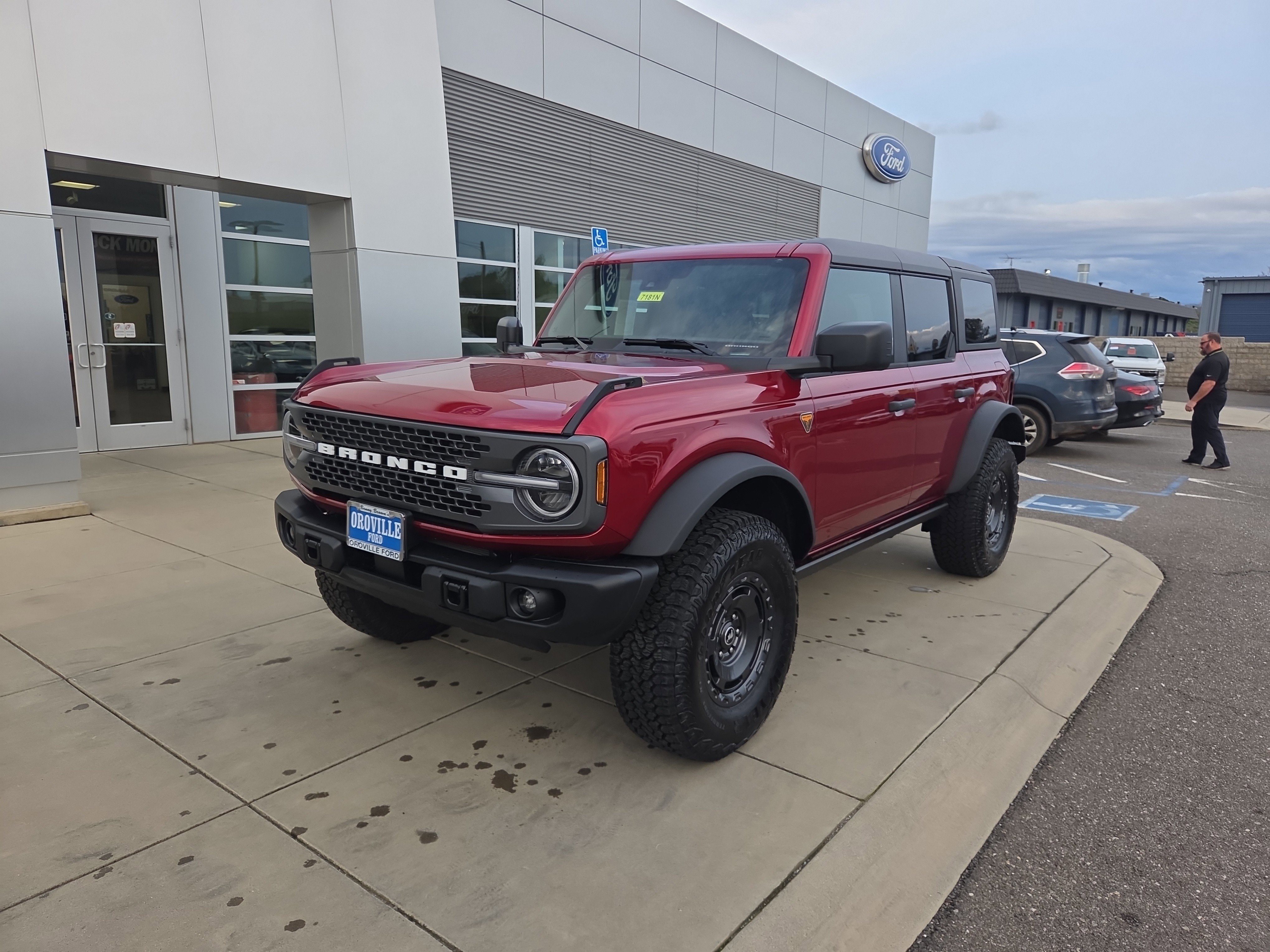 2025 Ford Bronco 4-Door Badlands's photo