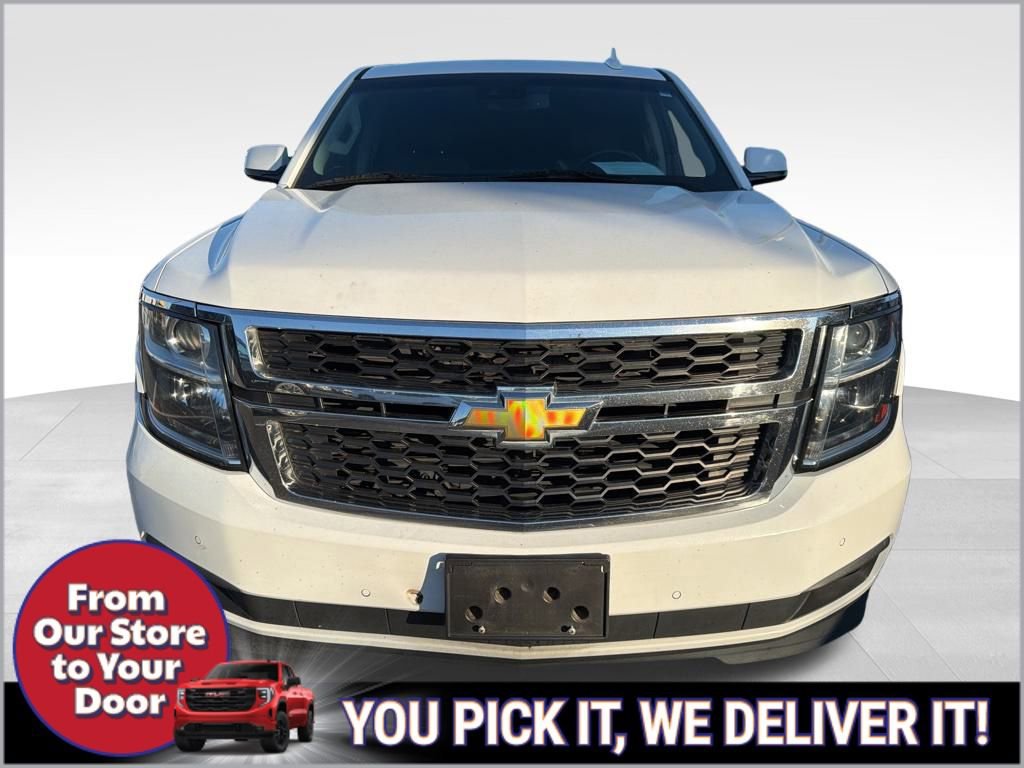 2018 Chevrolet Tahoe LT photo 2