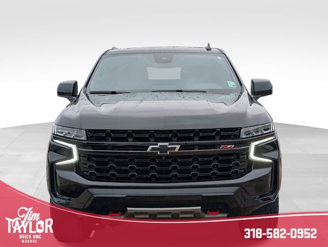 2023 Chevrolet Suburban Z71 photo 2