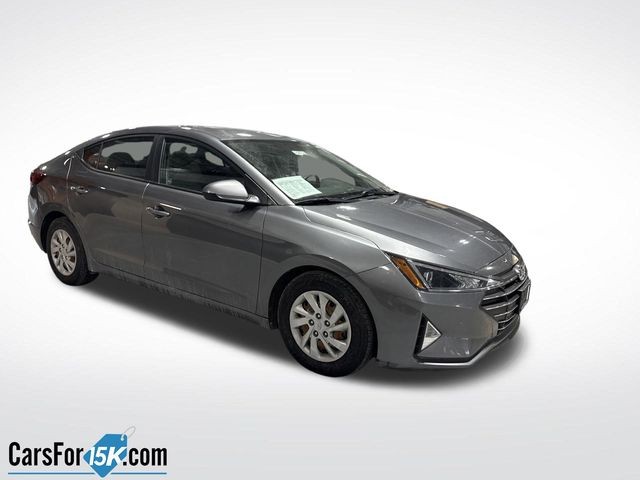 Pre-Owned 2019 Hyundai Elantra SE FWD 4D Sedan