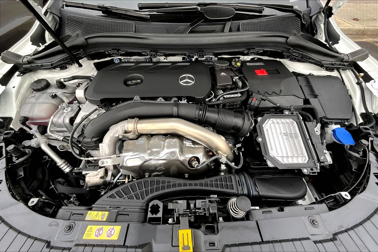 2025 Mercedes Benz GLA 250 4MATIC photo 14