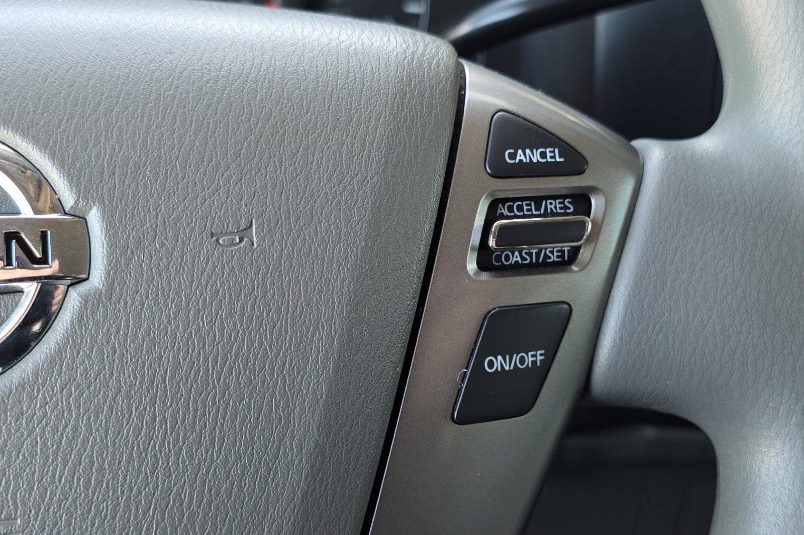 2020 Nissan NV3500 photo 17