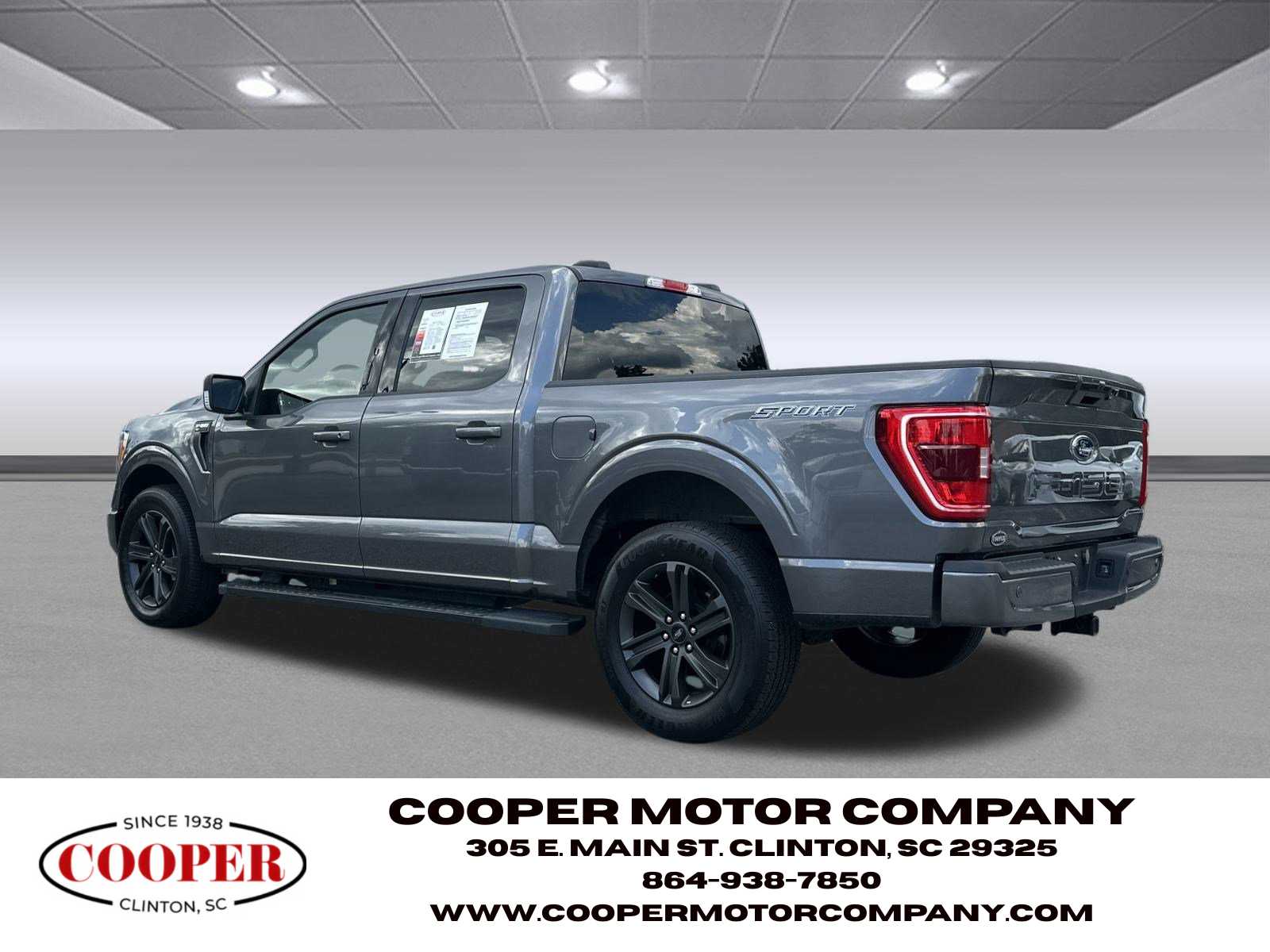 2023 Ford F-150 XLT photo 5