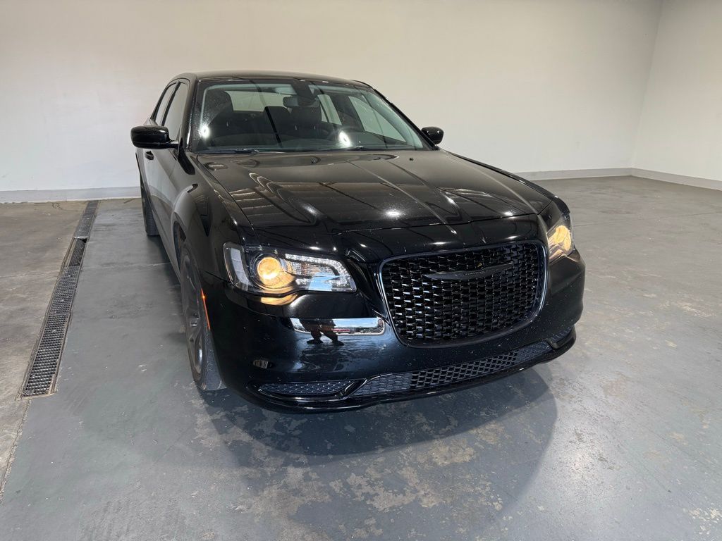 2023 Chrysler 300