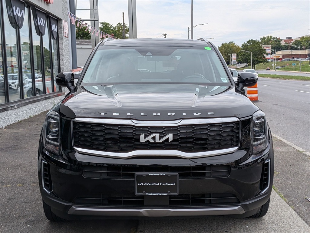 2022 Kia Telluride S photo 2
