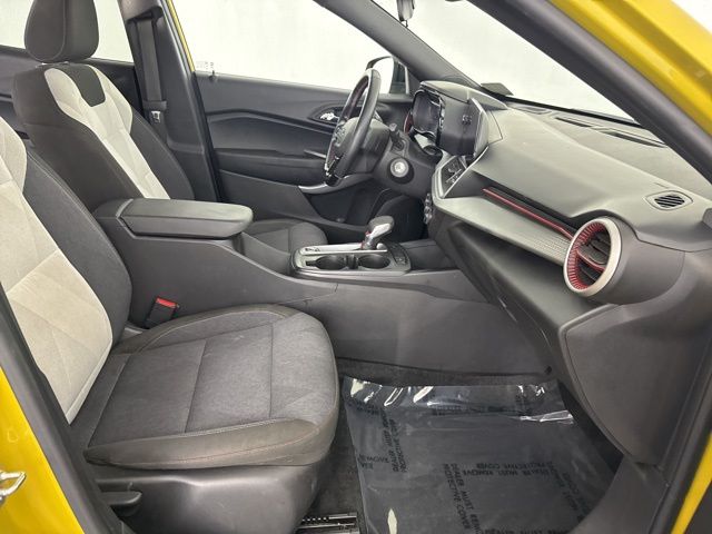 2024 Chevrolet Trax photo 22