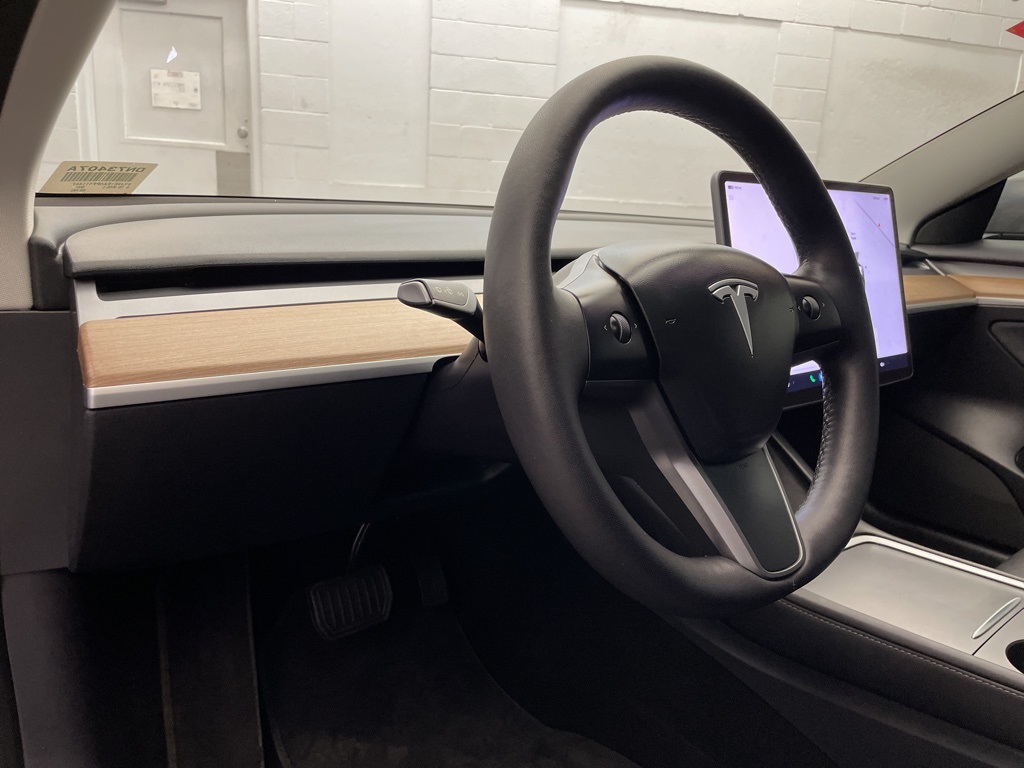 2023 Tesla Model 3 photo 10