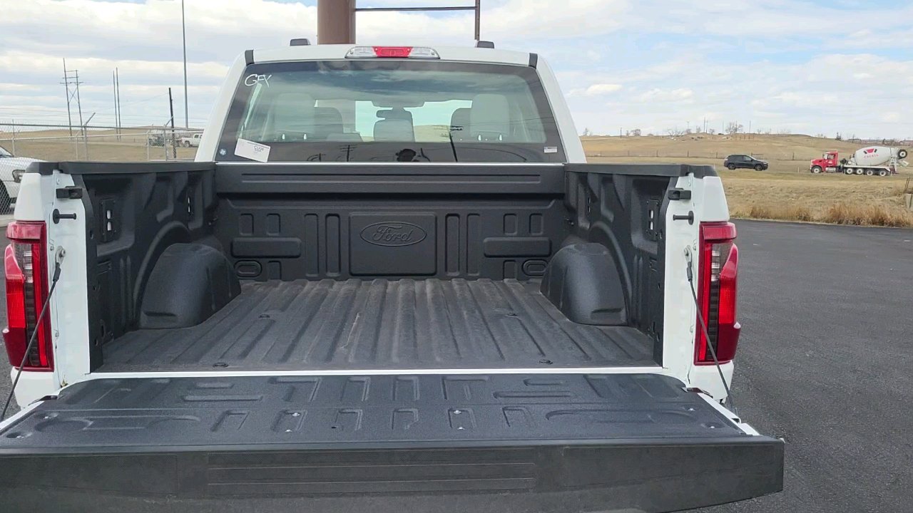 2025 Ford F-150 XL photo 18