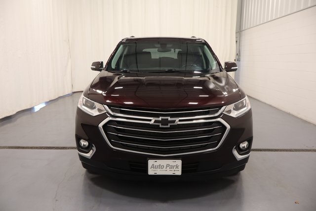 2021 Chevrolet Traverse Cloth 1LT photo 2