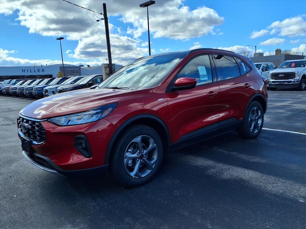 2026 Ford Escape ST-Line Select's photo