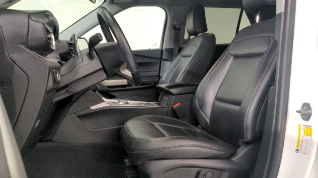 Used 2023 WHITE Ford XLT image 17