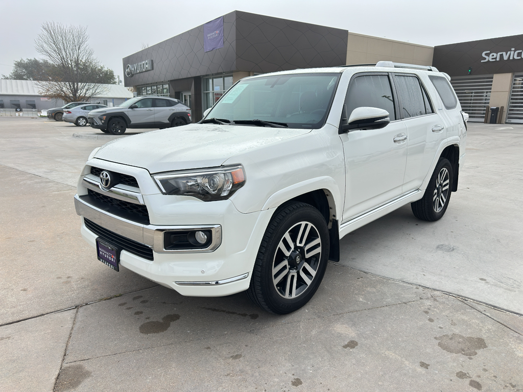 2014 Toyota 4Runner Limited photo 2