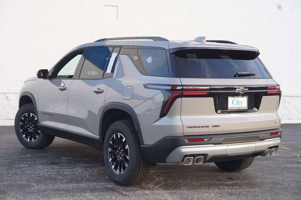 2026 Chevrolet Traverse Z71 photo 7