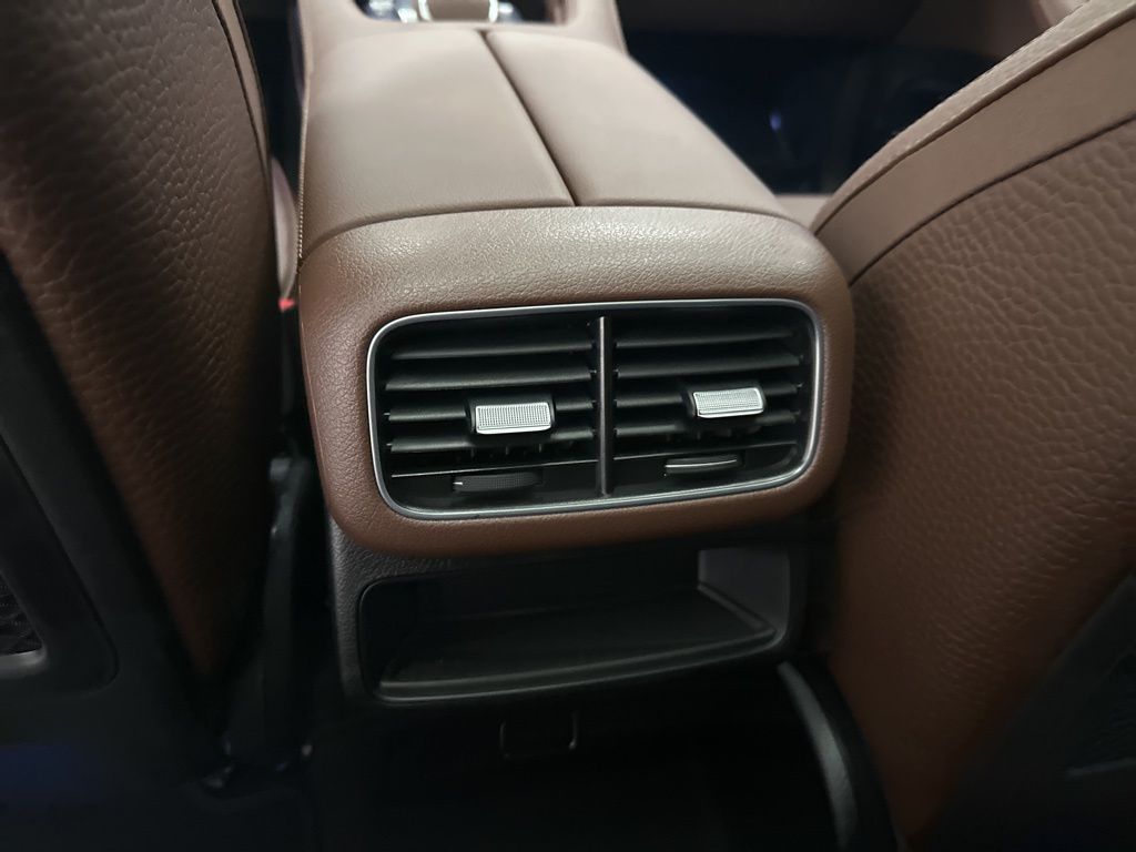 2026 Mercedes Benz GLE 450 4MATIC photo 21